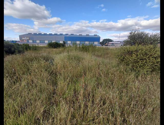 1,230M² VACANT LAND FOR SALE IN MAGNA VIA INDUSTRIAL